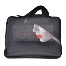 BOLSA PARA IPAD 2/3 PRETA COM DESENHO MULHER